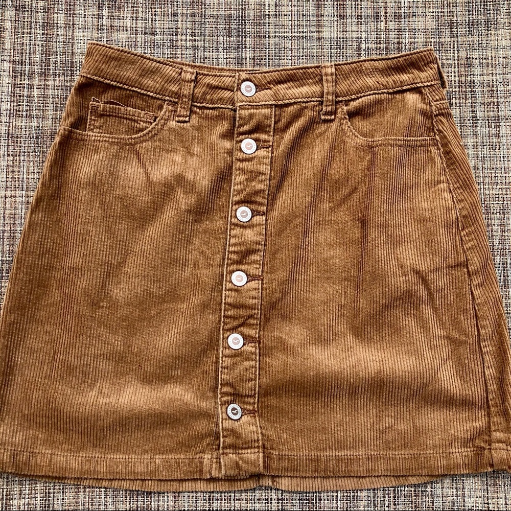 Hollister Ultra High Rise Corduroy Mini Skirt